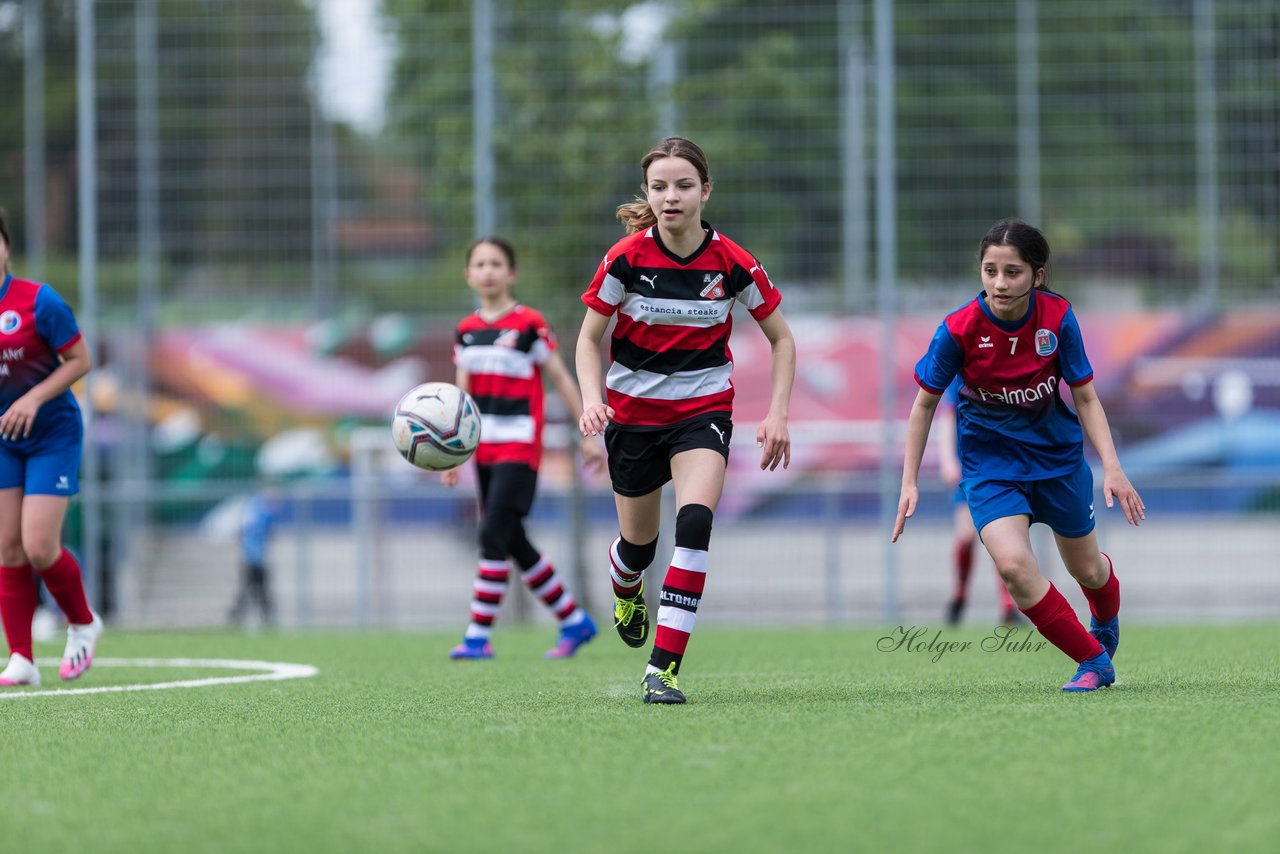 Bild 150 - wCJ Altona 2 - VfL Pinneberg 2 : Ergebnis: 15:0